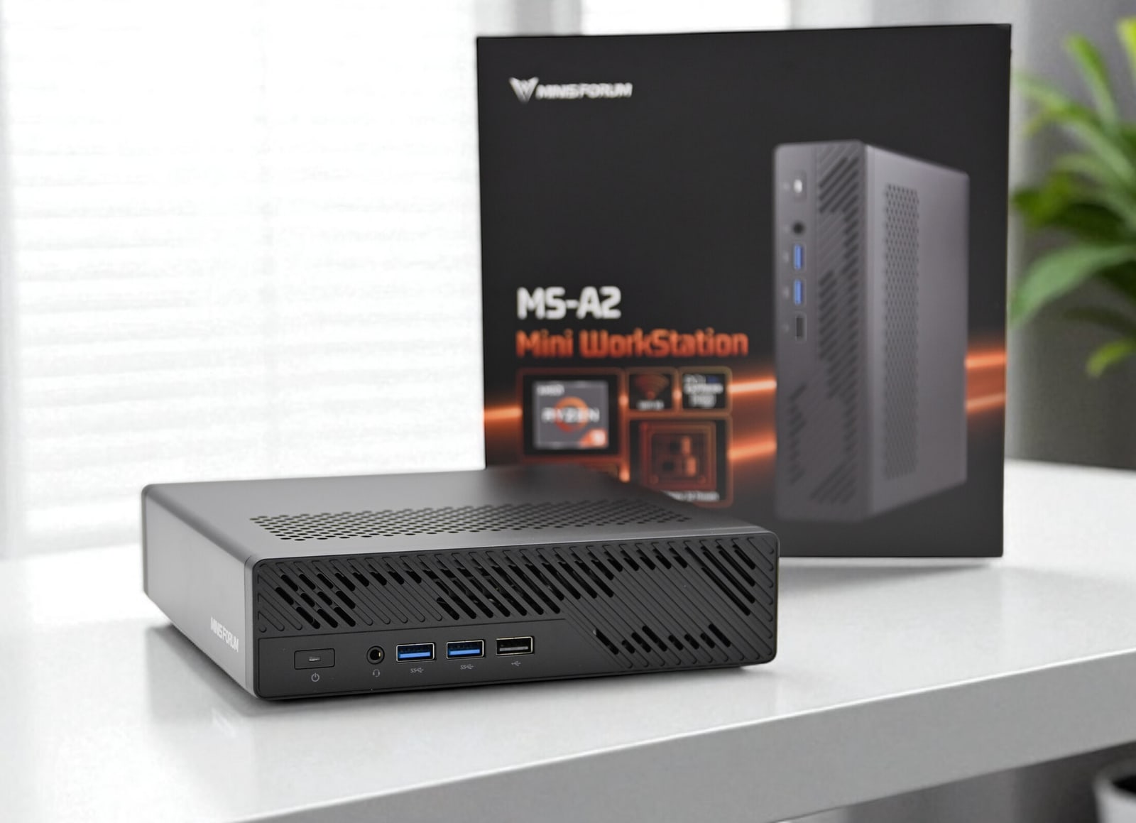 MINISFORUM MS-A2 Ryzen 9 9955HX Mini Workstation (32GB / 1TB)